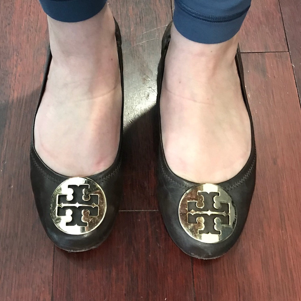 Tory Burch Reva Ballet Flat in Brown